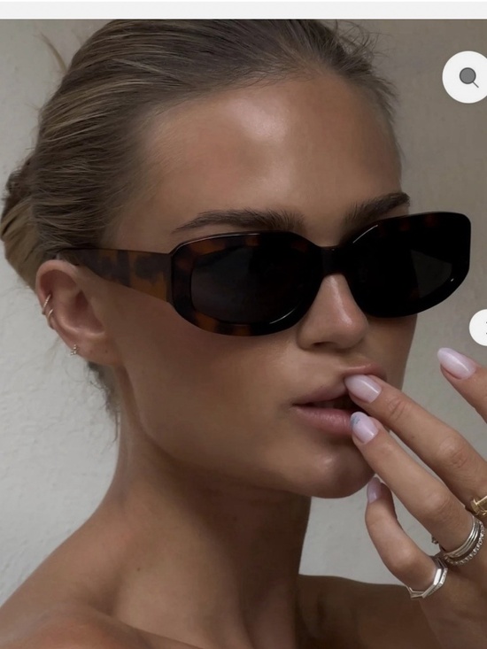 VEHLA Indi Tort Smoke Rectangle Sunglasses VS452 53mm main image 5
